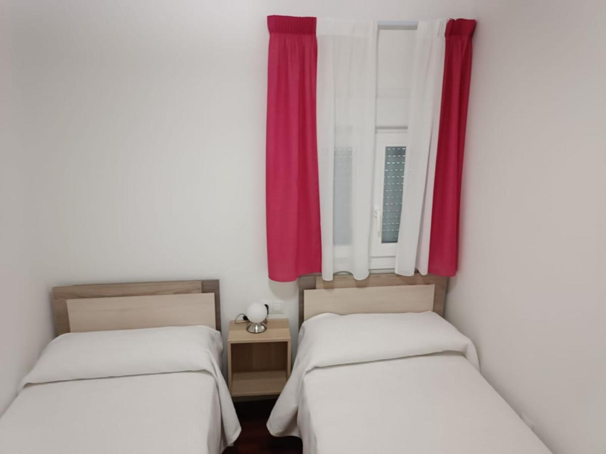 Lyrioshomes Apartamento Filpo Rojas , Sevilla Eksteriør bilde
